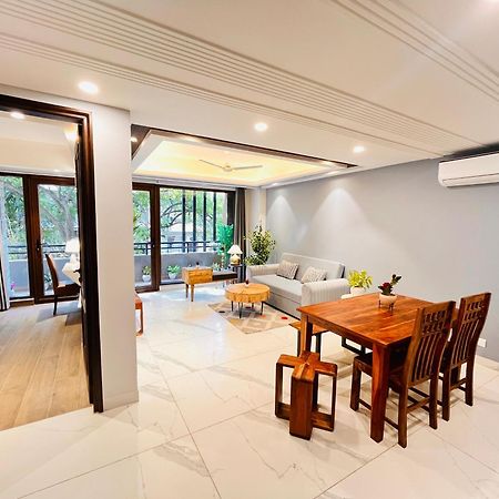 Hotel Gianmala Residency South Extension Near Aiims Delhi New Delhi Bagian luar foto