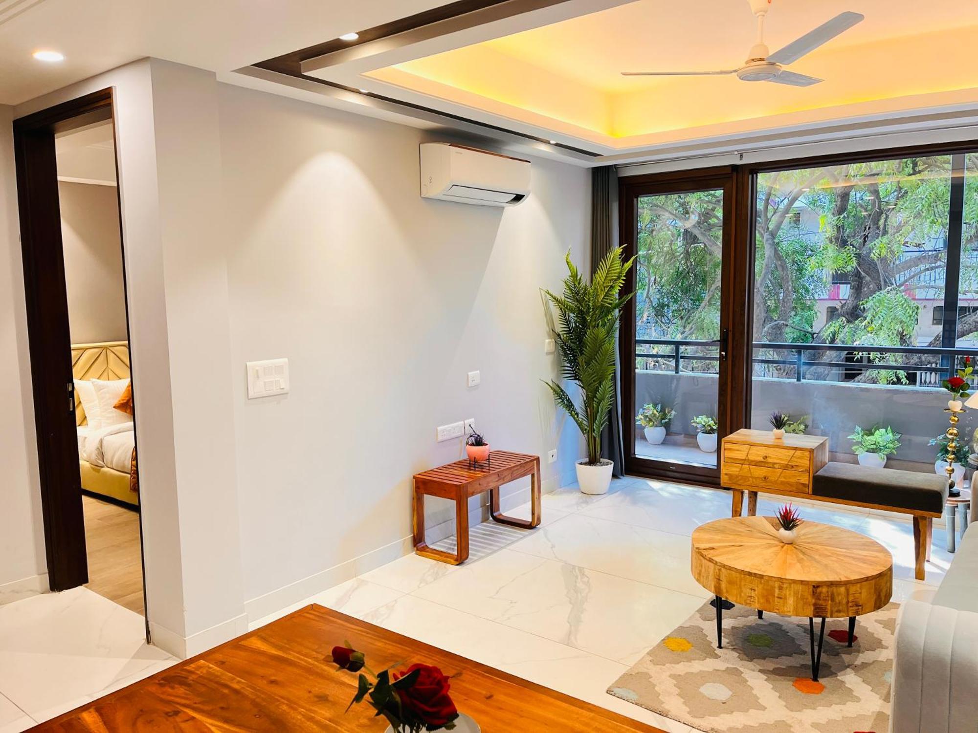 Hotel Gianmala Residency South Extension Near Aiims Delhi New Delhi Bagian luar foto