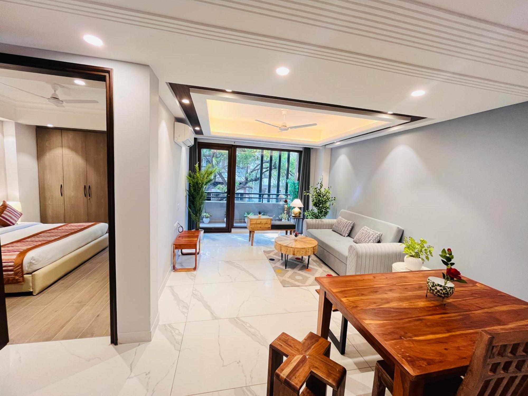 Hotel Gianmala Residency South Extension Near Aiims Delhi New Delhi Bagian luar foto