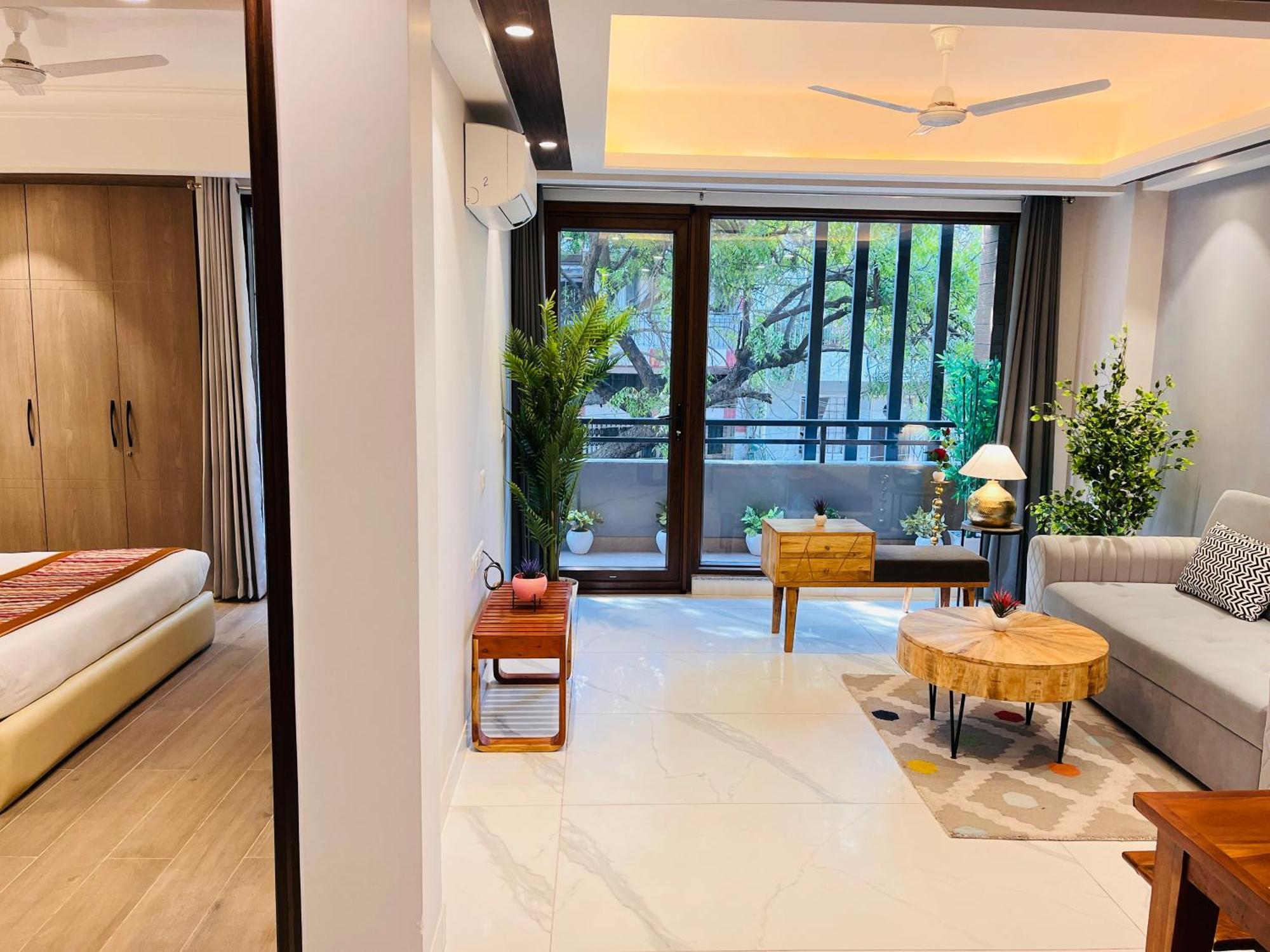 Hotel Gianmala Residency South Extension Near Aiims Delhi New Delhi Bagian luar foto