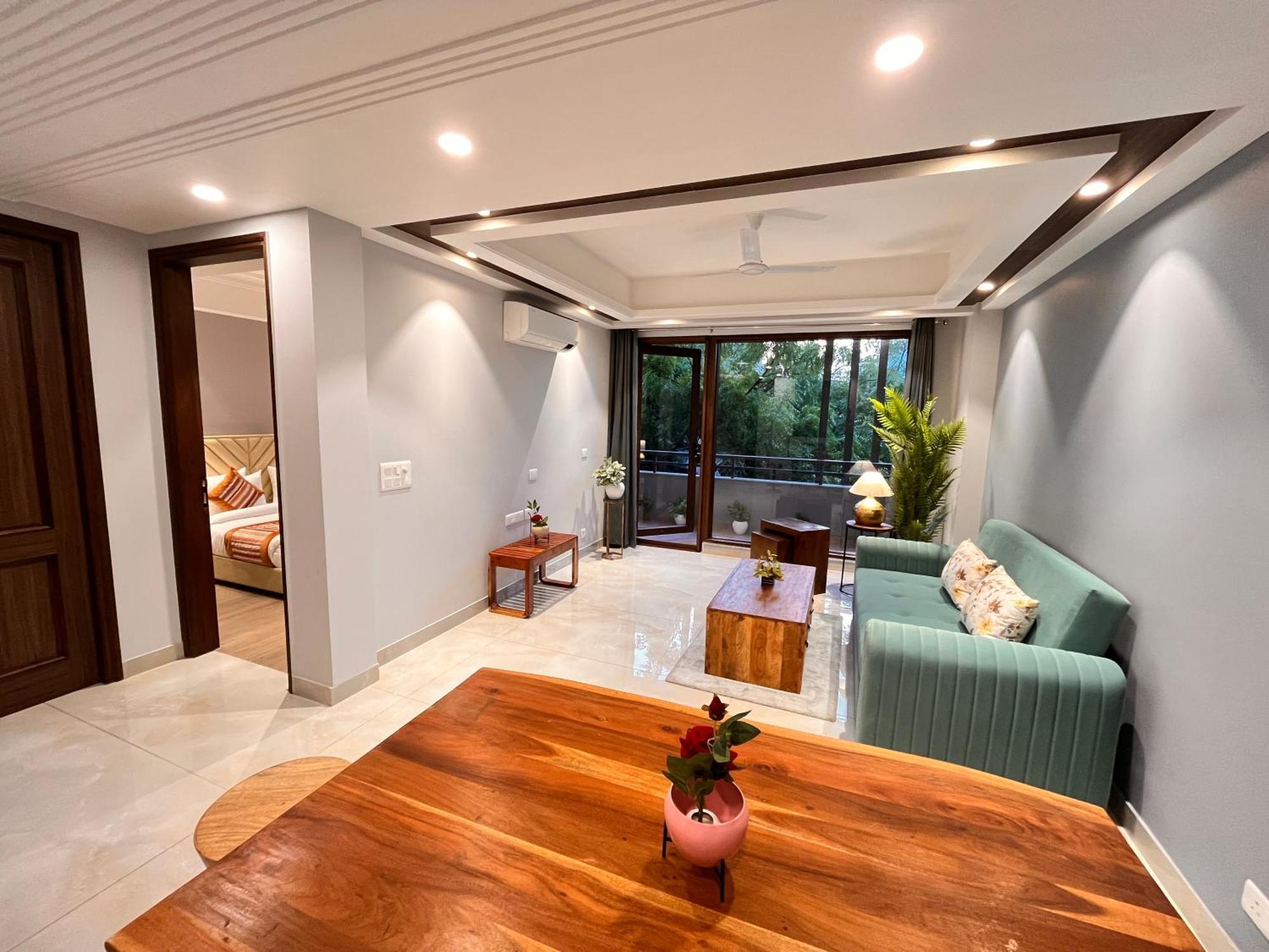 Hotel Gianmala Residency South Extension Near Aiims Delhi New Delhi Bagian luar foto