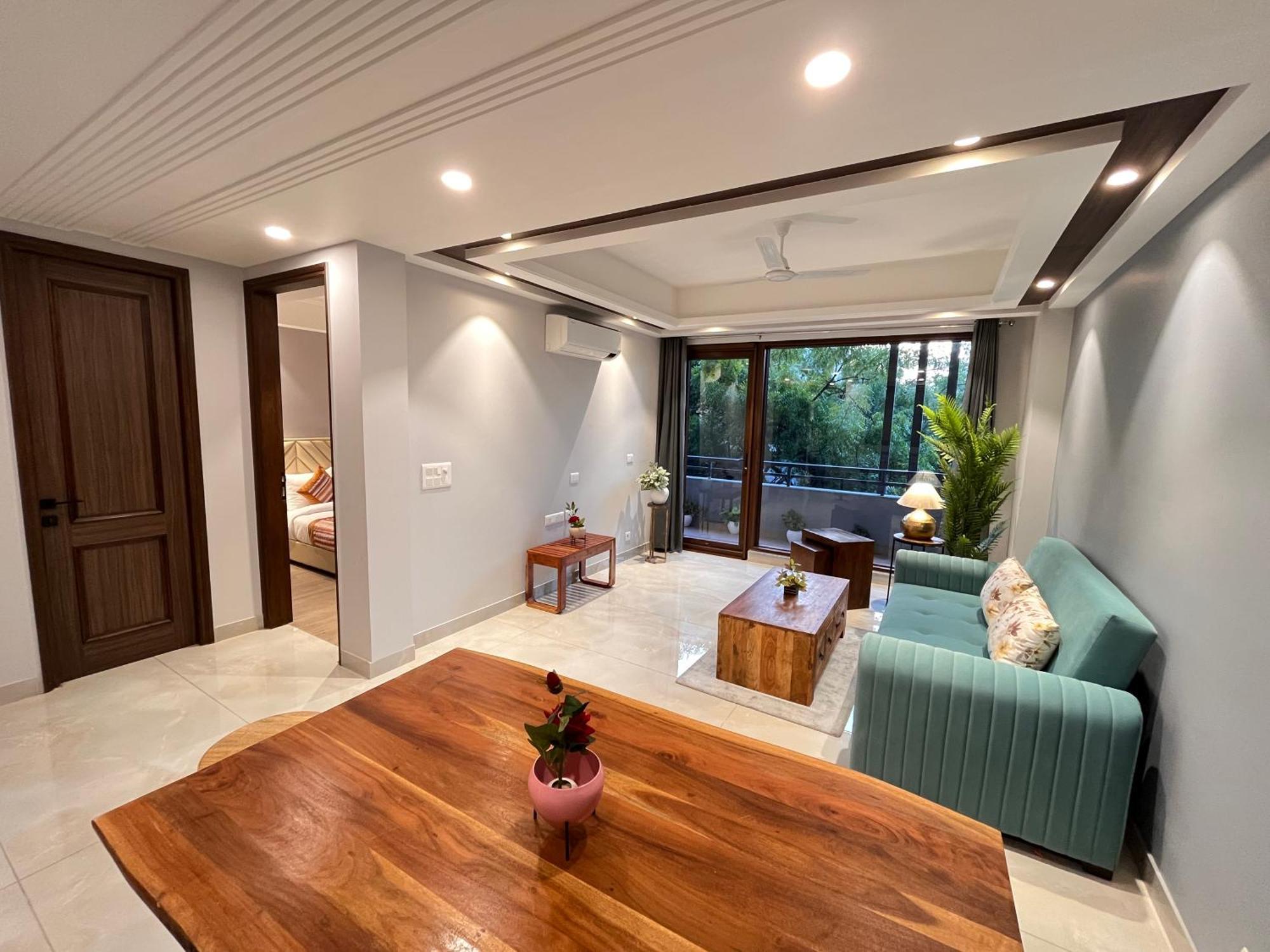 Hotel Gianmala Residency South Extension Near Aiims Delhi New Delhi Bagian luar foto